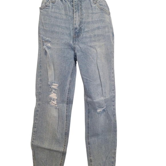 Tinseltown Distressed Ripped Light Blue Paperbagwaist Mom Jean Size 5 NWOT - Picture 4 of 6